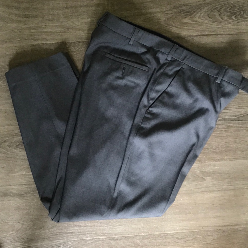 Perry Ellis Portfolio 38x32